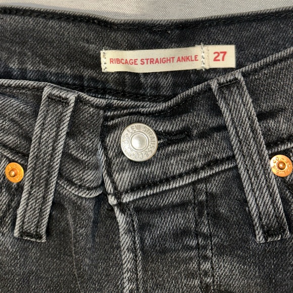 Levi's Ribcage Straight Ankle Women's Jeans | Size 27 | Black Rinse - Picture 6 of 14